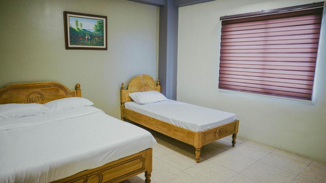 2428 Suites Urdaneta Exterior foto